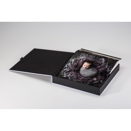 Koy Lab: Portrait Box