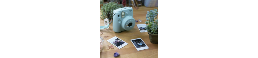 Fuji Instax Mini 9 Camera + 10 Photos