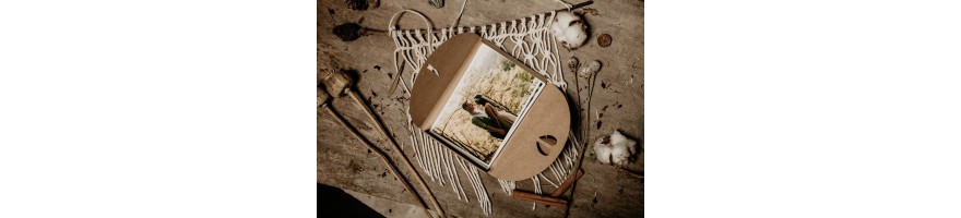 Cardboard photo box for 13x18cm / 7X5 inch photos Photo ref heart cardboard x 3 photos